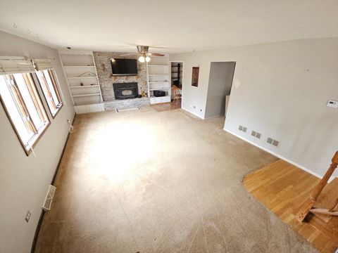 Tiny photo for 26189 N GERALDINE Lane, Port Barrington, IL 60010 (MLS # 12602563)