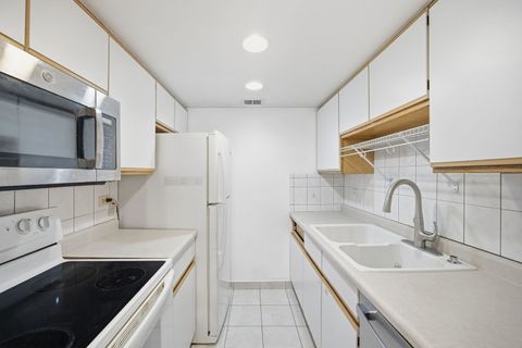 Tiny photo for 4618 River Road #1D, Schiller Park, IL 60176 (MLS # 12534364)