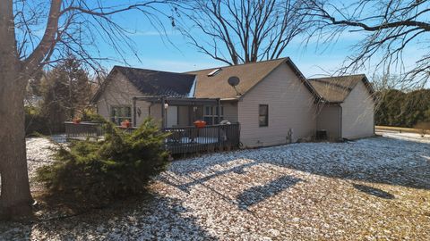 Tiny photo for 2006 Avenue D, Sterling, IL 61081 (MLS # 12560607)