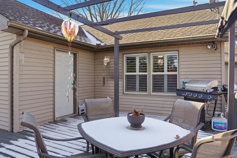 Tiny photo for 2006 Avenue D, Sterling, IL 61081 (MLS # 12560607)