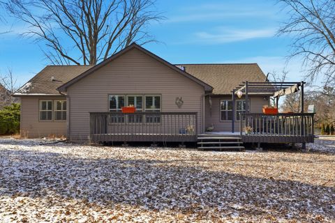 Tiny photo for 2006 Avenue D, Sterling, IL 61081 (MLS # 12560607)