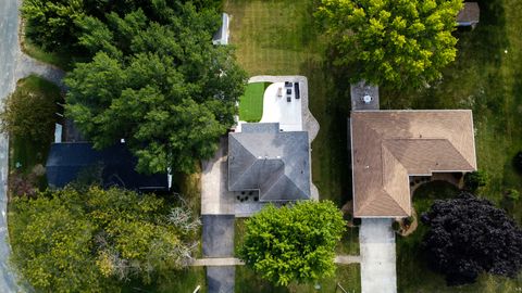 Tiny photo for 617 N Hartwell Street, Gilman, IL 60938 (MLS # 12366186)