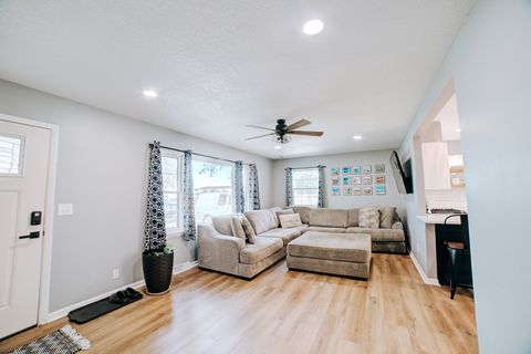 Tiny photo for 617 N Hartwell Street, Gilman, IL 60938 (MLS # 12366186)