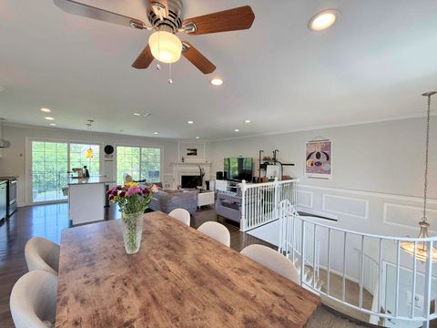 Tiny photo for 38 Ct of Greenway, Northbrook, IL 60062 (MLS # 12642860)