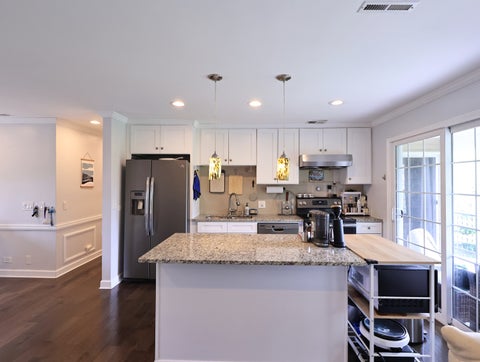 Tiny photo for 38 Ct of Greenway, Northbrook, IL 60062 (MLS # 12642860)
