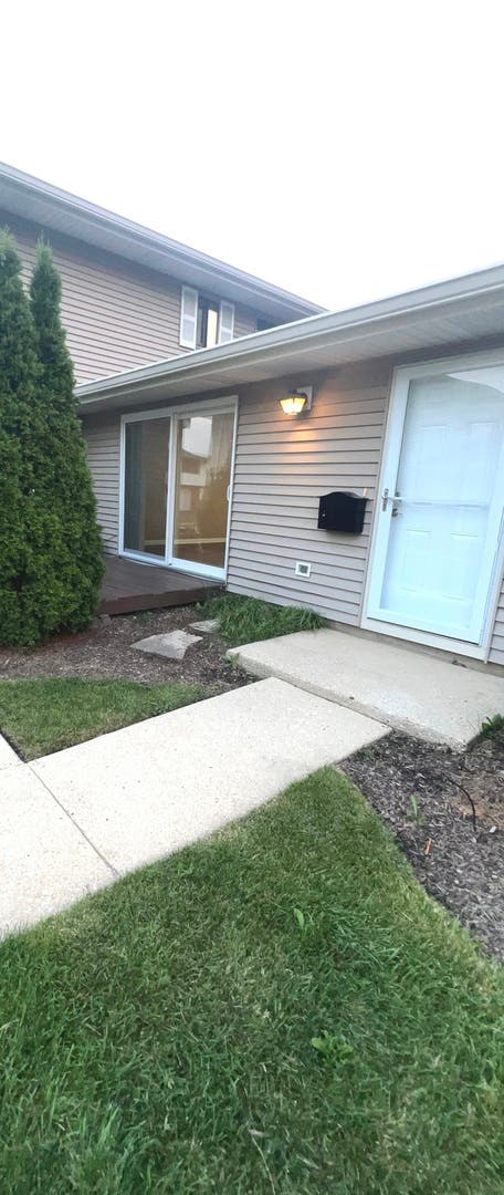 Tiny photo for 1114 Quanset Court, Schaumburg, IL 60194 (MLS # 12733157)