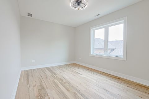 Tiny photo for 7948 W 74TH Street, Bridgeview, IL 60455 (MLS # 12618522)
