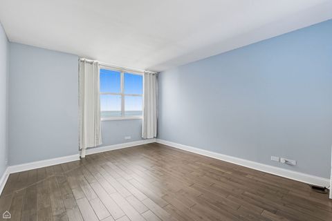 Tiny photo for 6301 N Sheridan Road #14N, Chicago, IL 60660 (MLS # 12486706)