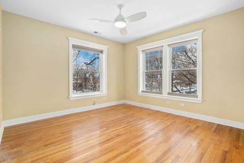 Tiny photo for 1504 W Cullom Avenue #A2, Chicago, IL 60613 (MLS # 12595396)