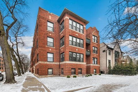 Photo of 1504 W Cullom Avenue #A2, Chicago, IL 60613 (MLS # 12595396)