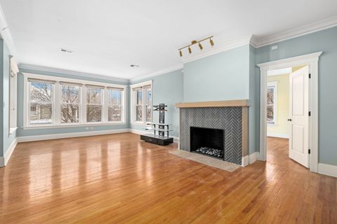 Tiny photo for 1504 W Cullom Avenue #A2, Chicago, IL 60613 (MLS # 12595396)