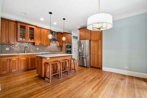 Tiny photo for 1504 W Cullom Avenue #A2, Chicago, IL 60613 (MLS # 12595396)