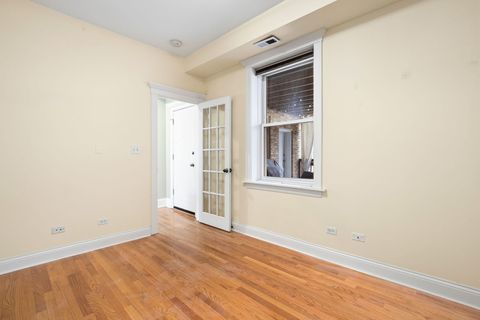 Tiny photo for 1504 W Cullom Avenue #A2, Chicago, IL 60613 (MLS # 12595396)