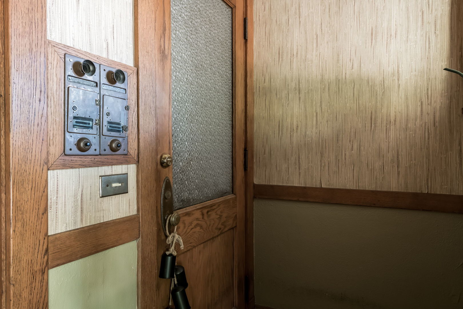 Oak Park, Illinois 60304, United States, 3 Bedrooms Bedrooms, ,1 BathroomBathrooms,Residential,Active,211456