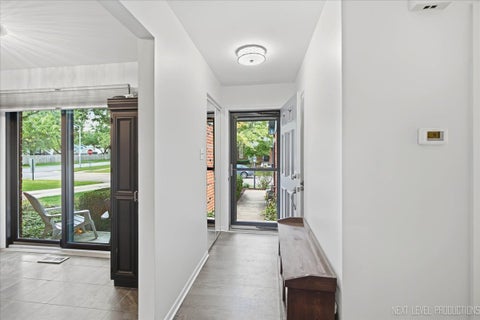 Tiny photo for 1251 Croydon Court, Wheaton, IL 60189 (MLS # 12776351)