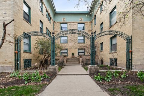 Tiny photo for 4404 N Paulina Street #2C, Chicago, IL 60640 (MLS # 12610378)