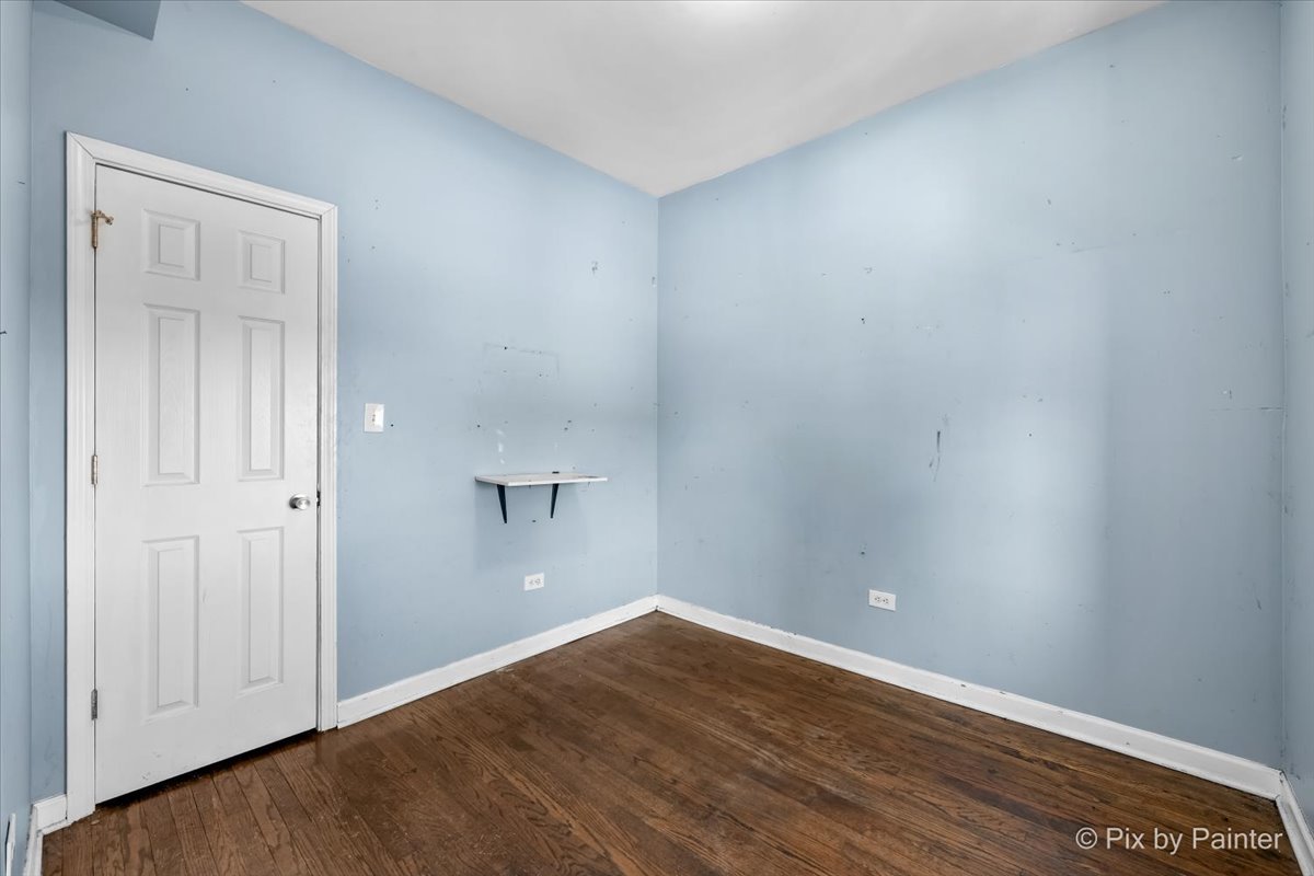 7542 S Peoria Street