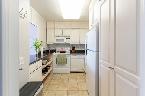 Tiny photo for 1560 N Sandburg Terrace #1506, Chicago, IL 60610 (MLS # 12744325)