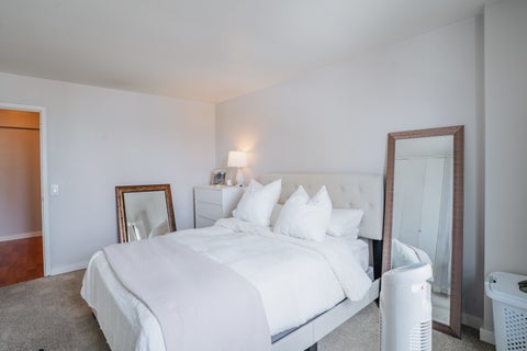 Tiny photo for 1560 N Sandburg Terrace #1506, Chicago, IL 60610 (MLS # 12744325)