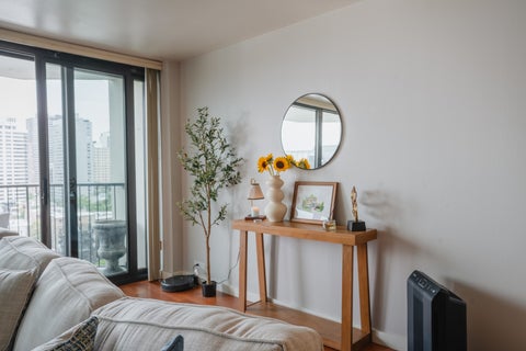 Tiny photo for 1560 N Sandburg Terrace #1506, Chicago, IL 60610 (MLS # 12744325)