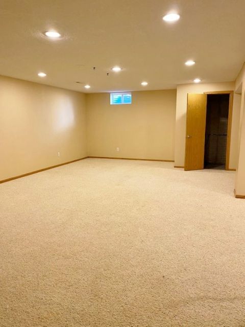Tiny photo for 5816 Heather Avenue, Davenport, IA 52807 (MLS # 12631142)