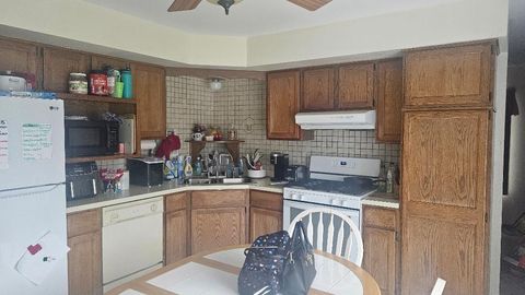 Tiny photo for 20141 Redwood Avenue, Lynwood, IL 60411 (MLS # 12424756)