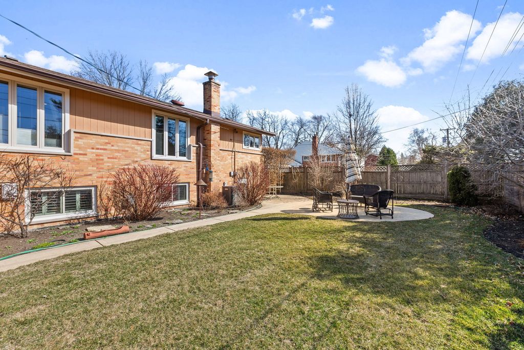 listing image 24