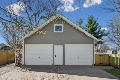 Tiny photo for 517 N Meadow Street, Geneseo, IL 61254 (MLS # 12612500)