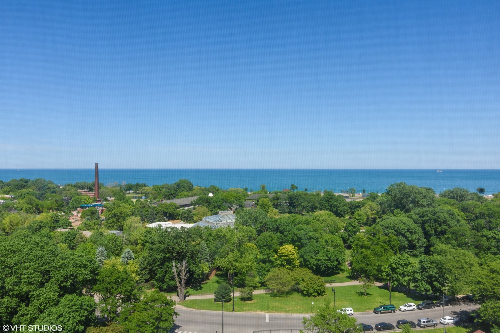 2000 N Lincoln Park West Parkway 905