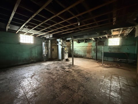 Tiny photo for 8545 S Euclid Avenue, Chicago, IL 60617 (MLS # 12742227)