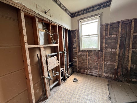 Tiny photo for 8545 S Euclid Avenue, Chicago, IL 60617 (MLS # 12742227)