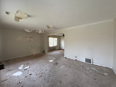 Tiny photo for 8545 S Euclid Avenue, Chicago, IL 60617 (MLS # 12742227)