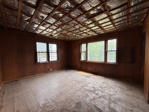 Tiny photo for 8545 S Euclid Avenue, Chicago, IL 60617 (MLS # 12742227)