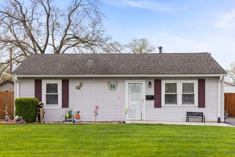 Photo of 1711 Hosmer Lane, Crest Hill, IL 60403 (MLS # 12618290)