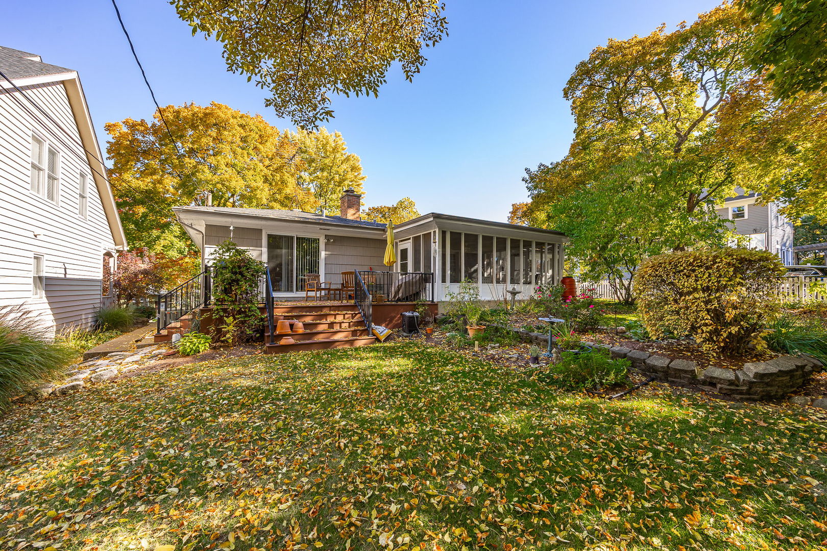 5252 Fairmount Avenue