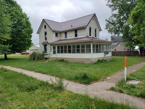 Tiny photo for 202 W Fourth Street, Leaf River, IL 61047 (MLS # 12375439)