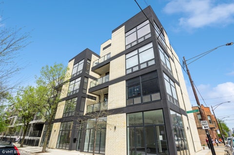 Photo of Chicago, IL 60622 (MLS # 12610737)