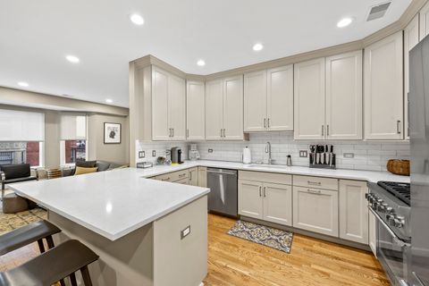 Tiny photo for 110 S Marion Street #308, Oak Park, IL 60302 (MLS # 12626632)