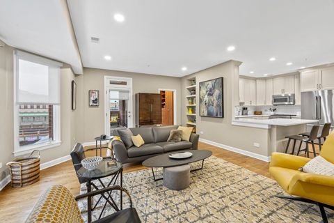 Tiny photo for 110 S Marion Street #308, Oak Park, IL 60302 (MLS # 12626632)