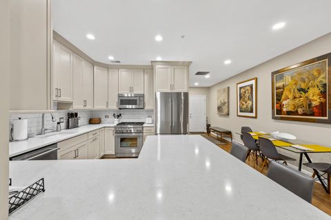 Tiny photo for 110 S Marion Street #308, Oak Park, IL 60302 (MLS # 12626632)