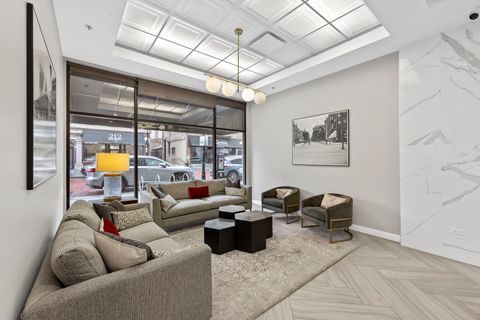 Tiny photo for 110 S Marion Street #308, Oak Park, IL 60302 (MLS # 12626632)