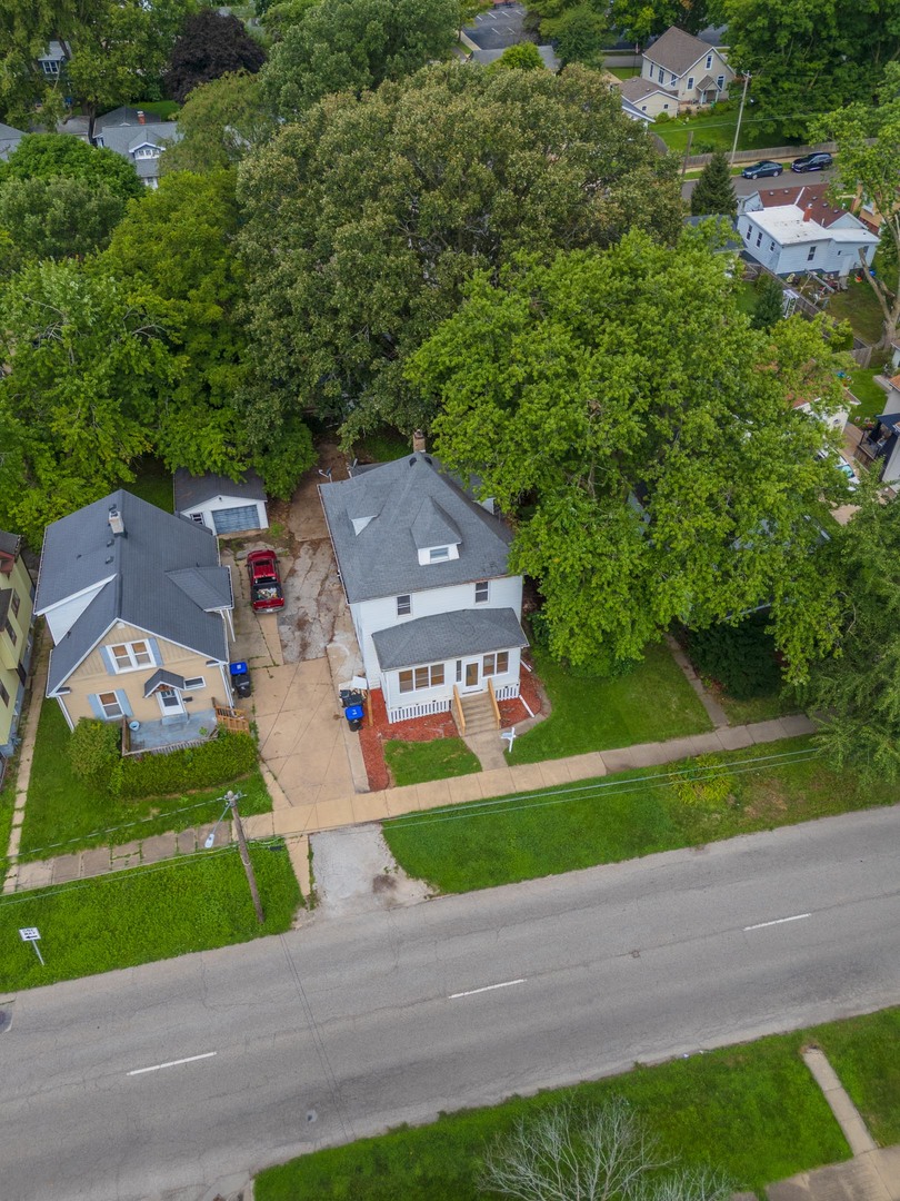 1011 S Center Street