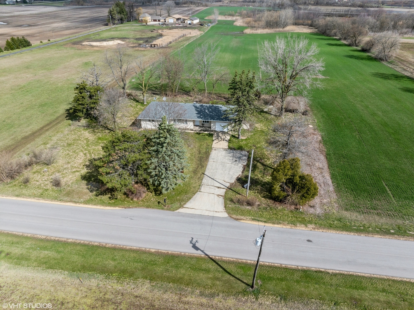 Marengo, Illinois, 60152, United States, 3 Bedrooms Bedrooms, ,2 BathroomsBathrooms,Residential,Active,1703685