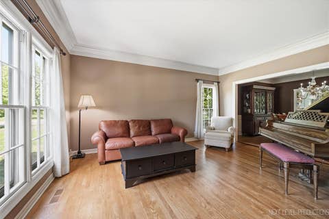 Tiny photo for 1002 Stonehedge Road, St. Charles, IL 60174 (MLS # 12681641)