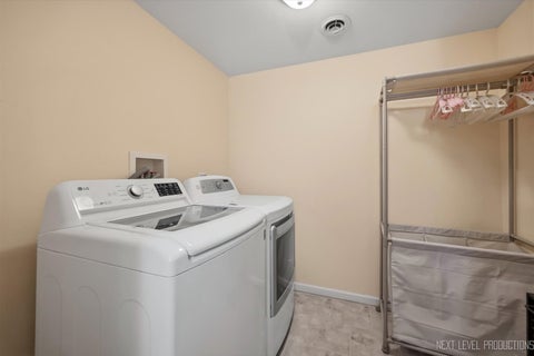 Tiny photo for 1002 Stonehedge Road, St. Charles, IL 60174 (MLS # 12681641)