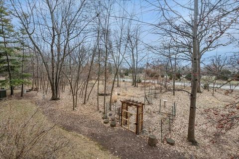 Tiny photo for 3900 W Bryn Mawr Avenue #207, Chicago, IL 60659 (MLS # 12533380)