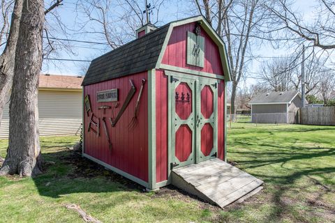 Tiny photo for 3831 Pine Avenue, Beach Park, IL 60099 (MLS # 12610727)