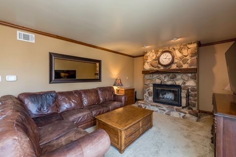 Tiny photo for 3831 Pine Avenue, Beach Park, IL 60099 (MLS # 12610727)