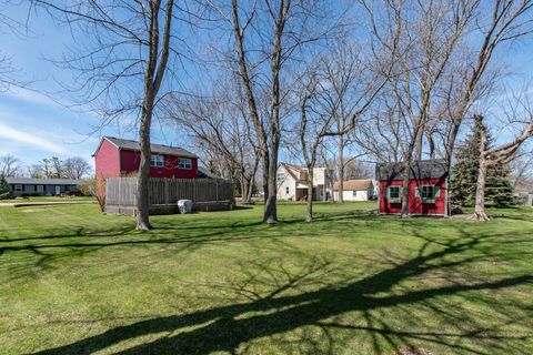 Tiny photo for 3831 Pine Avenue, Beach Park, IL 60099 (MLS # 12610727)
