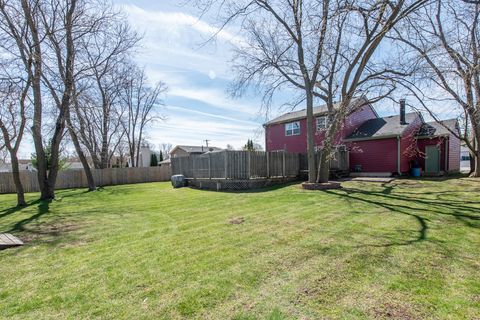 Tiny photo for 3831 Pine Avenue, Beach Park, IL 60099 (MLS # 12610727)